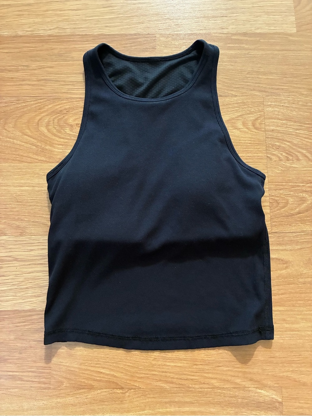 Vuori Black Top
